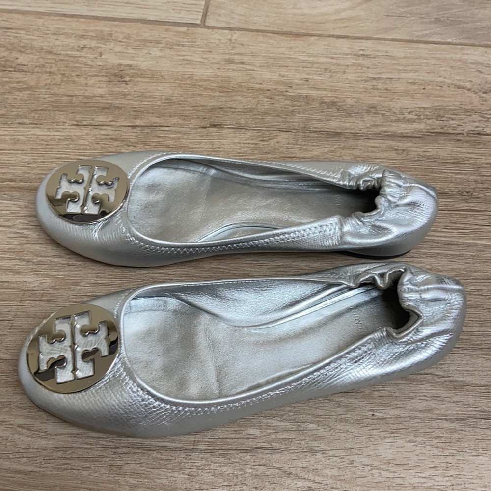 Tory Burch Silver Flats